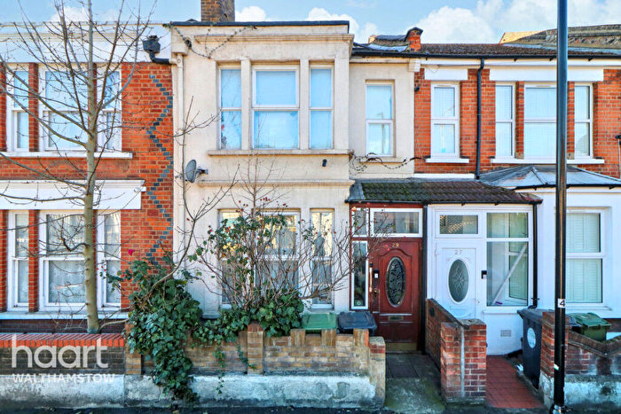 4 Bedroom Terraced House For Sale In Rosebank Road, Walthamstow, E17