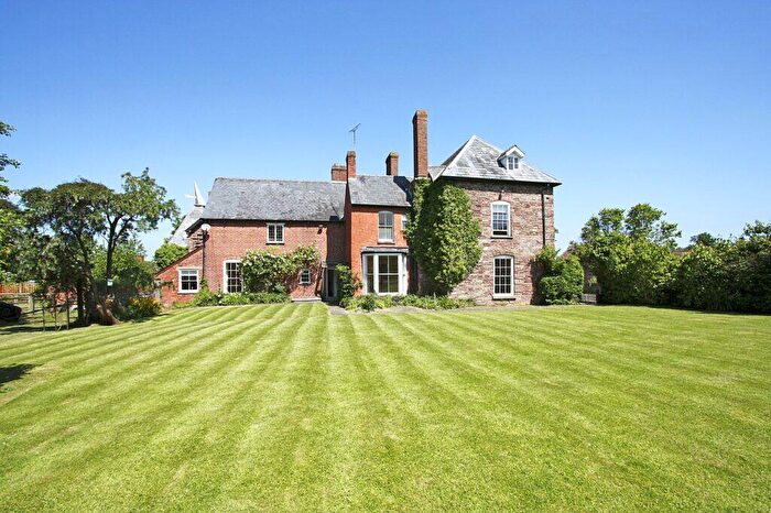 5 Bedroom Property To Rent In Brierley Court, Brierley, Herefordshire, HR6