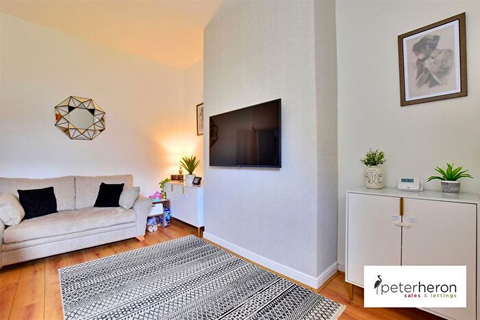 2 Bedroom Cottage For Sale In Mere Knolls Road, Roker, Sunderland, SR6