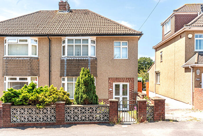3 Bedroom Semi-Detached House For Sale In Stanbridge Road, Downend, Bristol, BS16