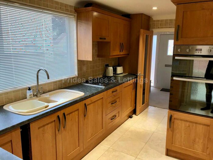 2 Bedroom Bungalow To Rent In Accommodation Road, Horncastle, LN9