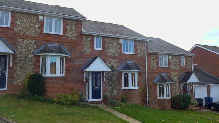 3 Bedroom Terraced House To Rent In Woodbank, Loosley Row, HP27