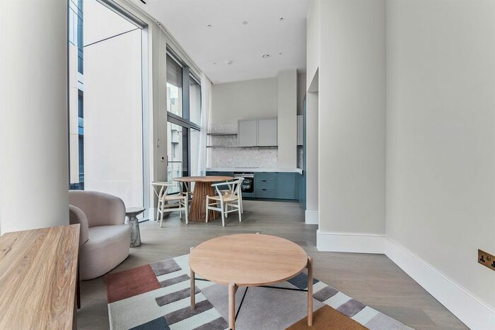 2 Bedroom Flat To Rent In No., Upper Riverside, Cutter Lane, Greenwich Peninsula, SE10