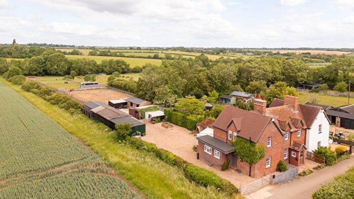 2 Bedroom Semi-Detached House For Sale In Old Milton Road, Thurleigh, MK44
