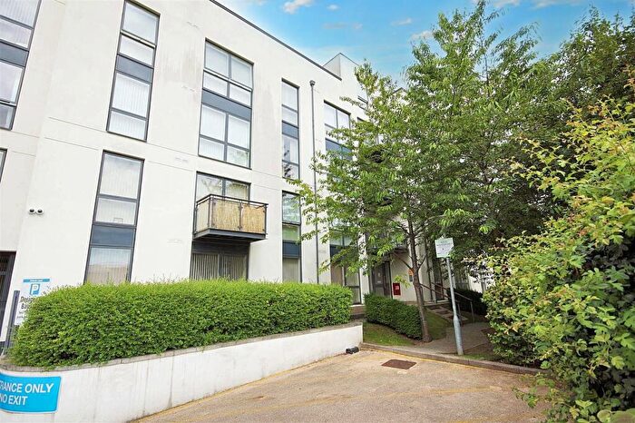 1 Bedroom Apartment To Rent In The Hemisphere, Edgbaston, Birmingham, B5