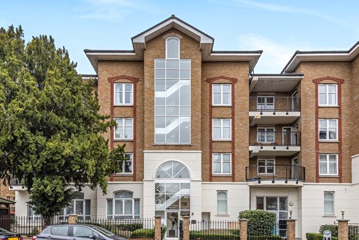 1 Bedroom Flat To Rent In Keswick Road, Putney, London, SW15