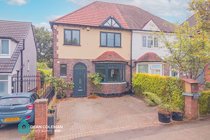 3 Bedroom Semi-Detached House For Sale In Jiggins Lane, Bartley Green, B32