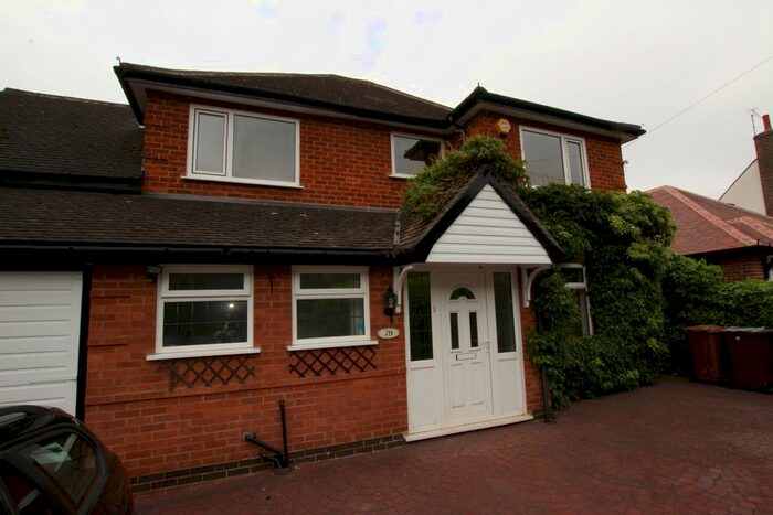 5 Bedroom Detached House To Rent In Parkside, Wollaton, Nottingham NG8