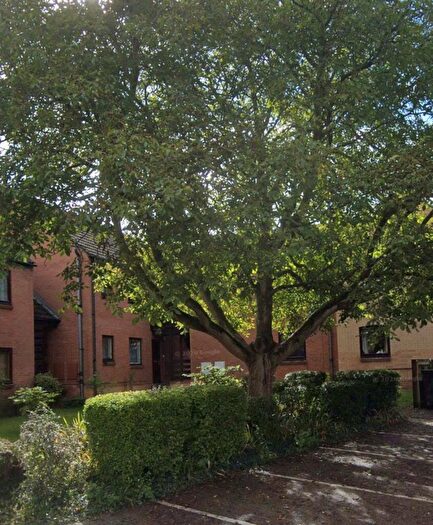 1 Bedroom Flat For Sale In Prince Of Wales Close, Bury St Edmunds, Suffolk, IP33
