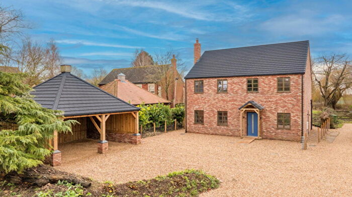 4 Bedroom Detached House For Sale In Croft Road, Upwell, Wisbech, PE14