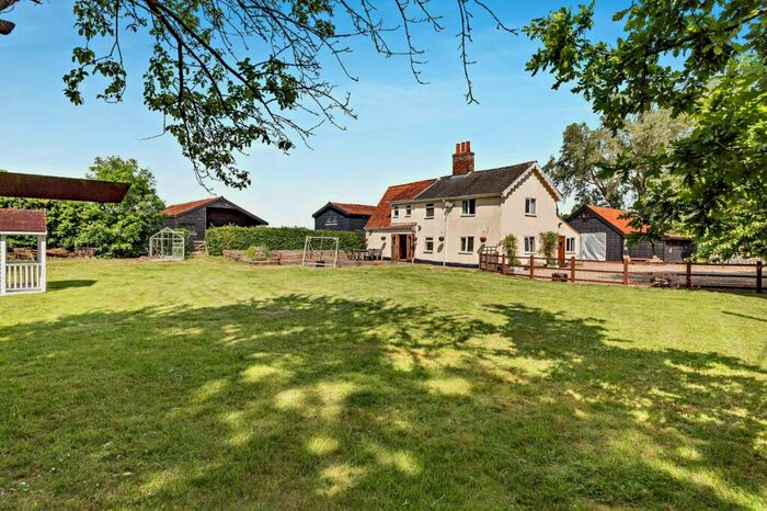 4 Bedroom Detached House For Sale In Helmingham Road, Otley, Ipswich, Suffolk, IP6