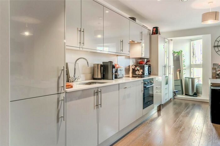 1 Bedroom Apartment For Sale In Regent Place, Sycamore Road, Amersham, Buckinghamshire, HP6