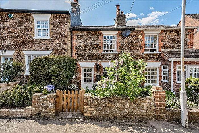 2 Bedroom Terraced House For Sale In Bethel Road, Sevenoaks, Kent, TN13