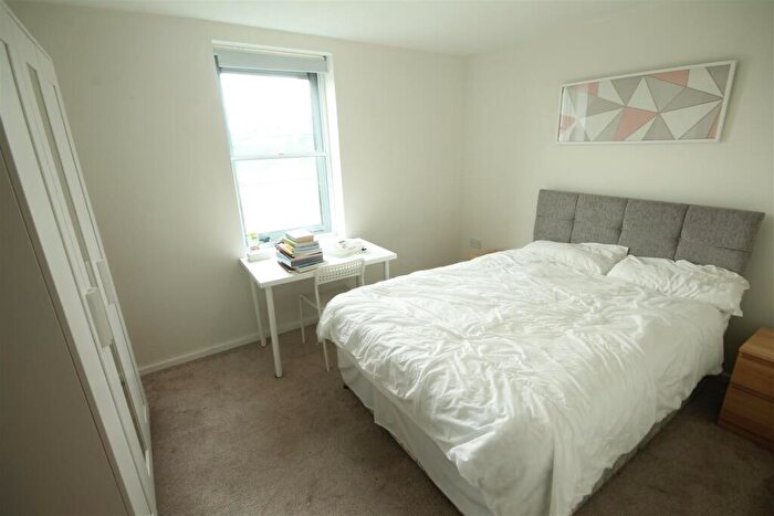 2 Bedroom Apartment To Rent In Hanover Mill, Quayside, NE1