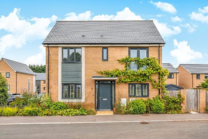 3 Bedroom Semi-Detached House For Sale In Bailey Way, Littlecombe, Dursley, GL11