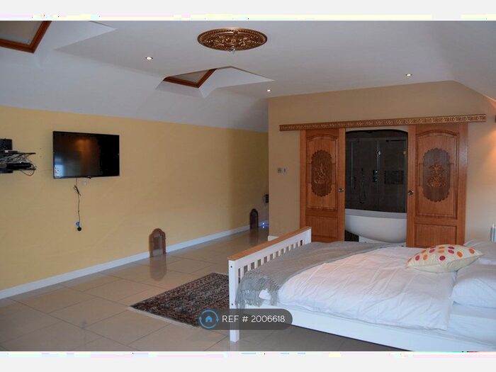 2 Bedroom Semi-Detached House To Rent In Beechwood Close, Westhill, AB32