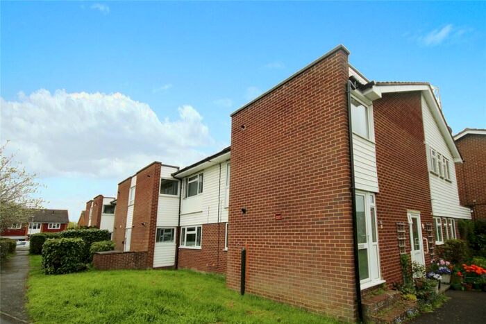 2 Bedroom Apartment To Rent In Cheviot Drive, Charvil, Berkshire, RG10