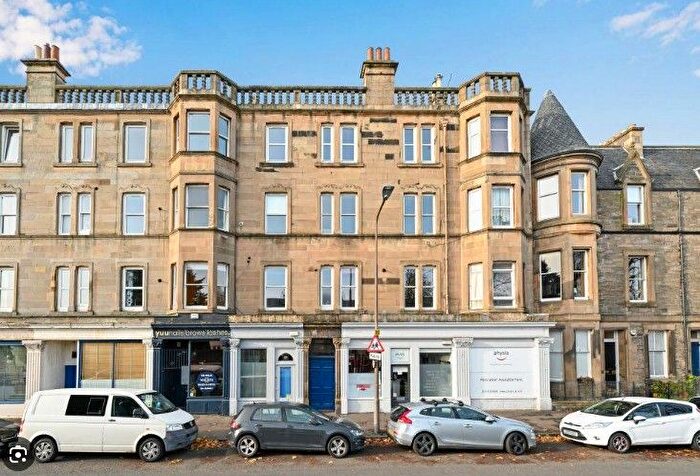 2 Bedroom Flat To Rent In Craighall Road, Edinburgh, EH6