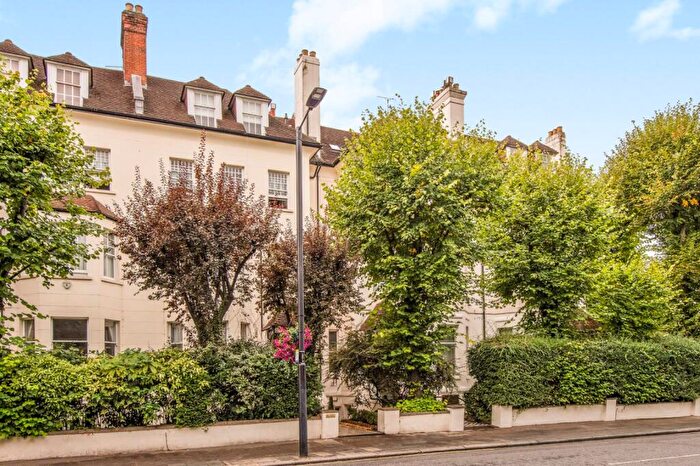 2 Bedroom Flat For Sale In Abbey Road, St John's Wood, London, NW8