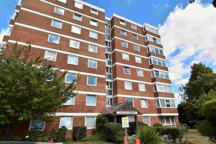 2 Bedroom Apartment To Rent In North Street, Carshalton, Surrey, SM5