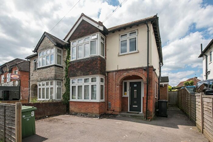 3 Bedroom Semi Detached House For Sale In Worplesdon Road, Guildford, GU2
