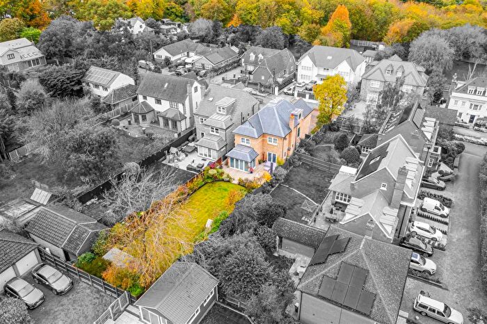 5 Bedroom Detached House For Sale In Wood Avenue, Hockley, SS5