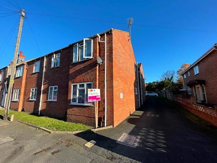 1 Bedroom Flat To Rent In Shrubbery Court, Shrubbery Street, Kidderminster, DY10