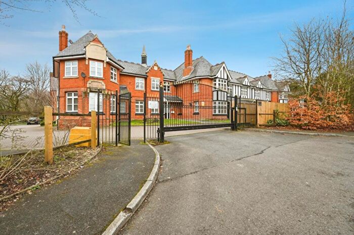 2 Bedroom Apartment For Sale In Cedar Court, Knowsley, Prescot, Merseyside, L34