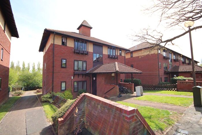 1 Bedroom Apartment To Rent In Troutbeck, Peartree Bridge, Milton Keynes, MK6