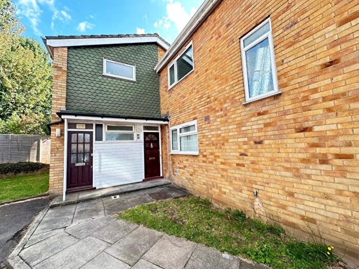 1 Bedroom Apartment To Rent In Brache Court, Seymour Road, Luton, Bedfordshire, LU1