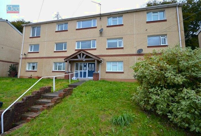 2 Bedroom Flat To Rent In March Hywel, Cilfrew, Neath, Neath Port Talbot., SA10