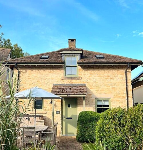 3 Bedroom Detached House For Sale In Jacobs Cottage, Mill Village, The Lower Mill Estate, GL7