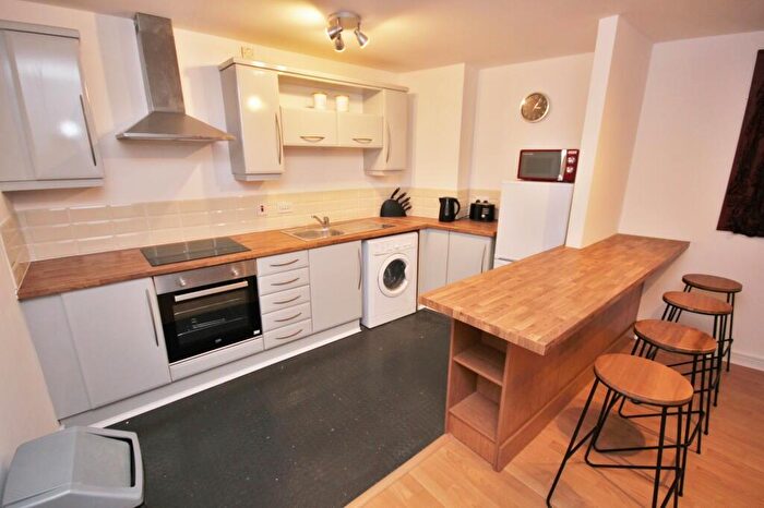 2 Bedroom Apartment For Sale In Red Bank, Manchester, Greater Manchester, M4