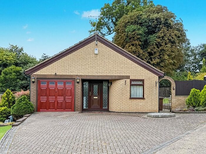 3 Bedroom Bungalow For Sale In Orchard Gate, Ipswich, IP2