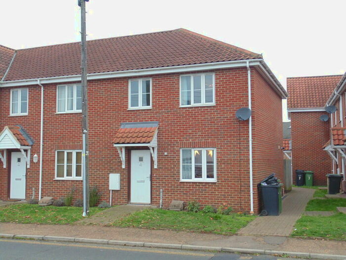 3 Bedroom End Of Terrace House To Rent In Rose Lane, Diss, Norfolk, IP22