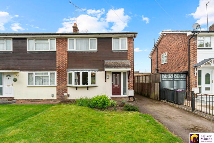 3 Bedroom Semi Detached House For Sale In Durham Close, Stanstead Abbotts, SG12