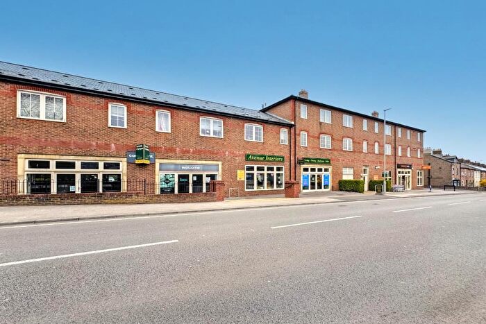 1 Bedroom Flat To Rent In Bridport Road, Dorchester, DT1