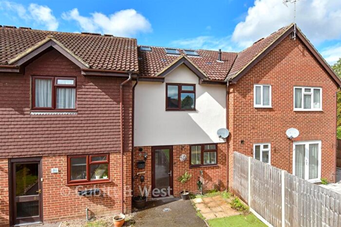 3 Bedroom Terraced House For Sale In Teazlewood Park, Leatherhead, Surrey, KT22