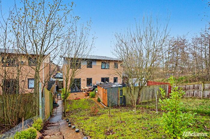 2 Bedroom Semi Detached House For Sale In Northridge Mews, Runcorn, WA7