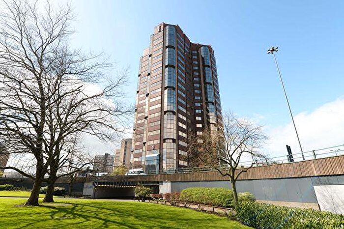 1 Bedroom Apartment For Sale In Hagley Road, Birmingham, B16