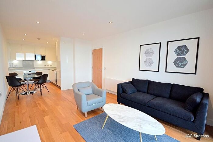 1 Bedroom Flat To Rent In Gateway House, Regents Park Road, Finchley, London, N3
