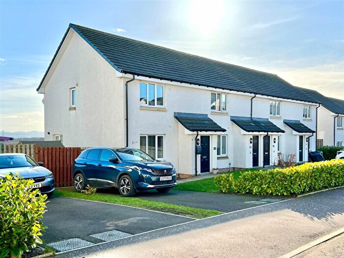 3 Bedroom End Terrace House For Sale In Elm Park, Hill Of Beath, KY4