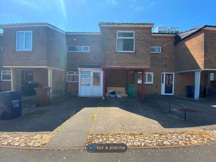4 Bedroom Terraced House To Rent In Edward Place, Newcastle Upon Tyne, NE4