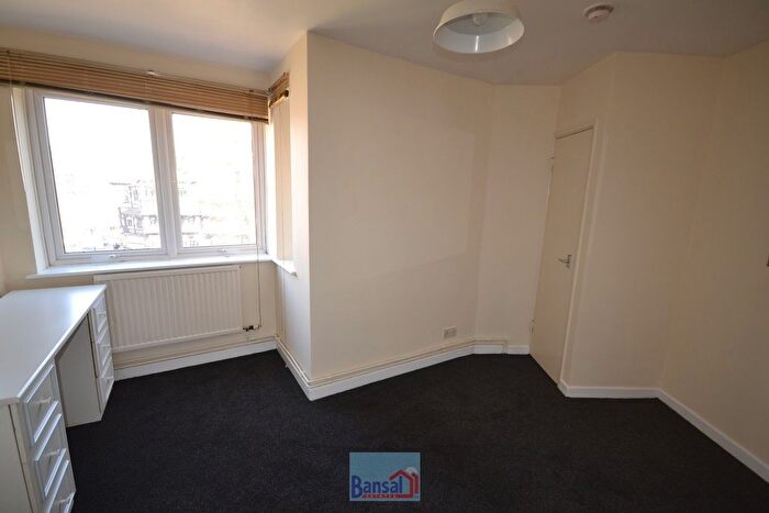 1 Bedroom Flat To Rent In Trinity Walk, City Centre, CV1