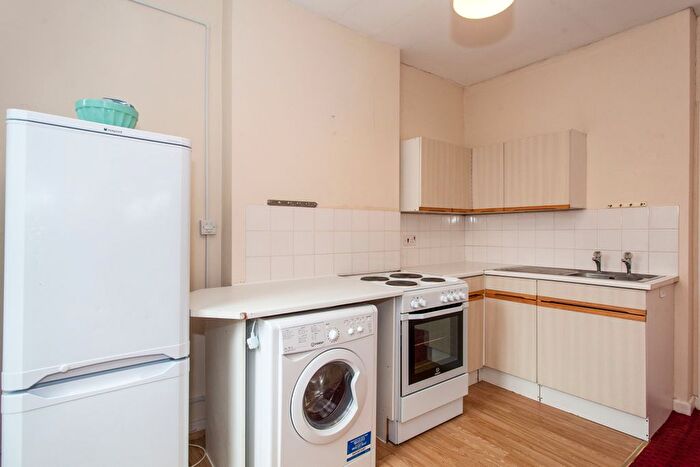 1 Bedroom Flat To Rent In Carlyle Road, Cambridge, CB4