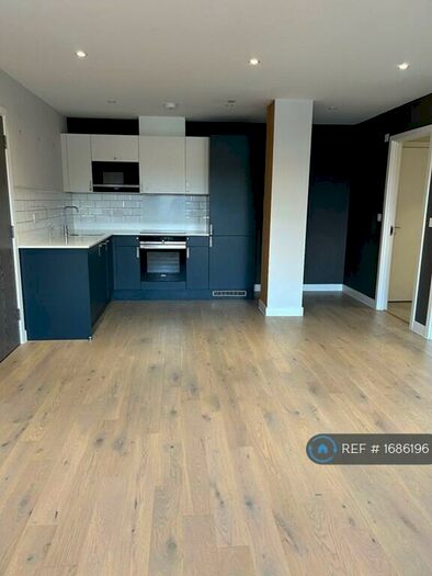 1 Bedroom Flat To Rent In Nexus, Chertsey, KT16