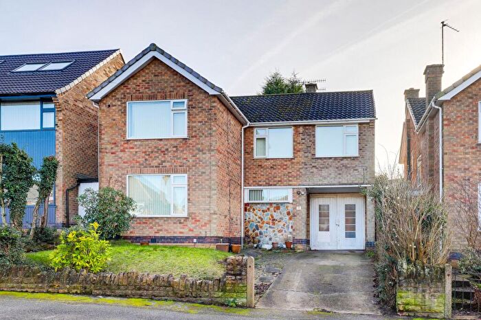 5 Bedroom Detached House For Sale In Willerby Road, Woodthorpe, NG5