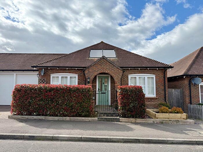 2 Bedroom Bungalow For Sale In Charlwood Drive, Henfield, BN5