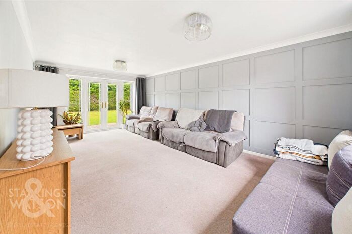 3 Bedroom Detached House For Sale In Heath Road, Thorpe End, Norwich, NR13