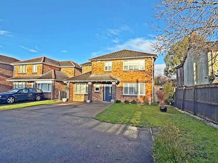 4 Bedroom Detached House For Sale In Clos Pupren, Llanharry, Pontyclun, Rhondda Cynon Taff., CF72